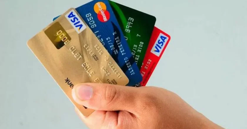 Cómo hacer para recibir la devolución del impuesto a las tarjetas de crédito en CABA