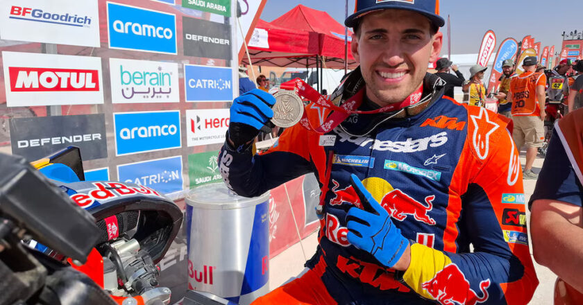 Dos podios, tres entre el top 10 y el resto: así terminaron todos los argentinos en el Rally Dakar