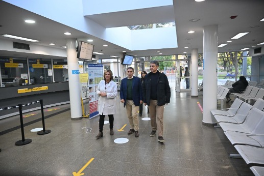 Jorge Macri supervisó las nuevas salas de neonatología y terapia intensiva del Hospital Vélez Sarsfield