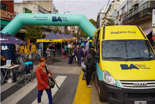 Más servicios en tu barrio instalará sus oficinas móviles para acceder a trámites y vacunarse en Flores y Parque Chacabuco