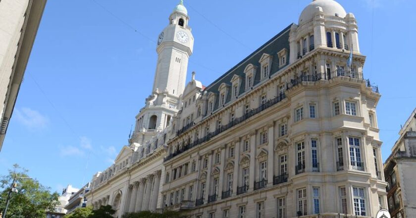 El Gobierno porteño brinda facilidades para que los vecinos se pongan al día con sus deudas impositivas