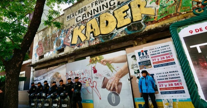Desalojo 451: la Ciudad desocupó en Palermo un antiguo mercado usurpado hace 14 años